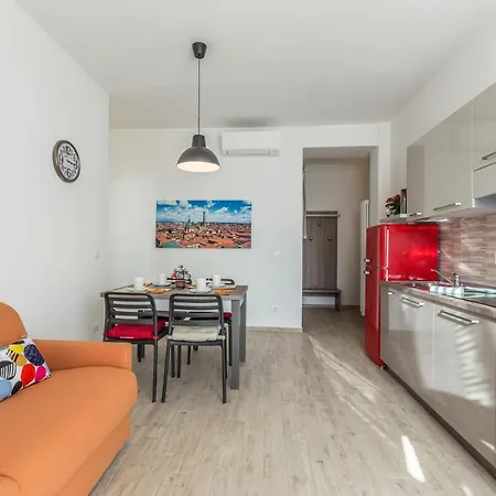 Martina, By Short Holidays