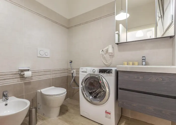 Martina, By Short Holidays דירה בולוניה