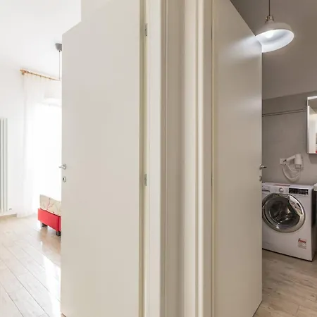 Martina, By Short Holidays Apartment Bologna