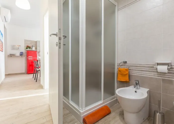 Martina, By Short Holidays شقة *